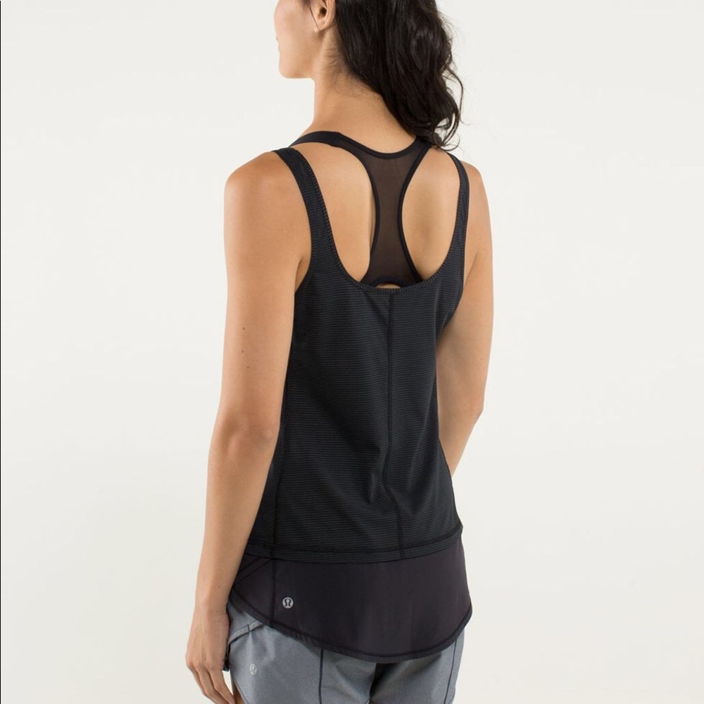 Lululemon Run: Mod Moves Singlet